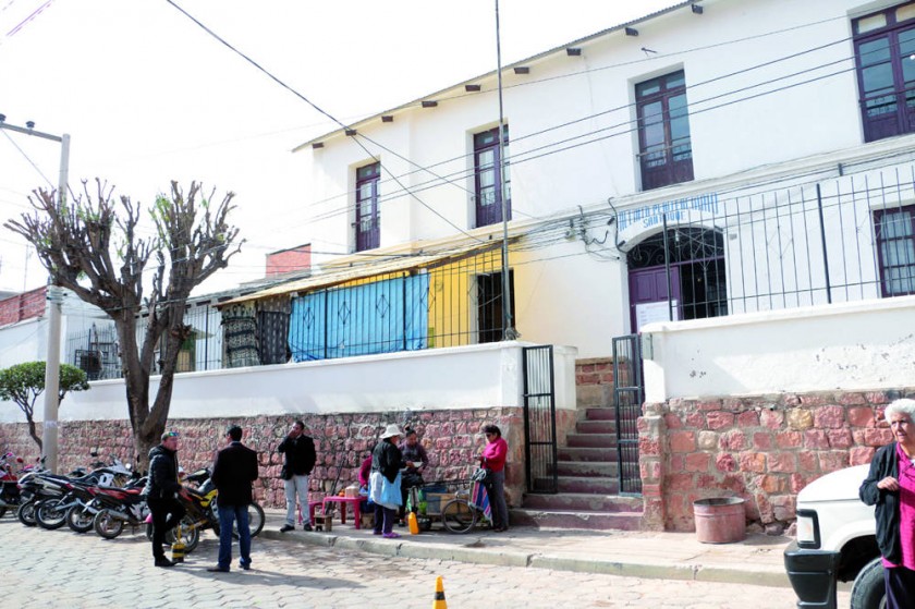 PREOCUPANTE. En la cárcel San Roque están más de 550 personas privadas de libertad que viven en condiciones de...