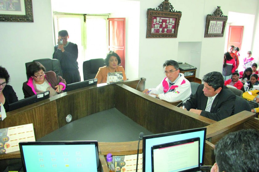 El Concejo Municipal interpeló el lunes al Alcalde por la baja ejecución presupuestaria en deportes.