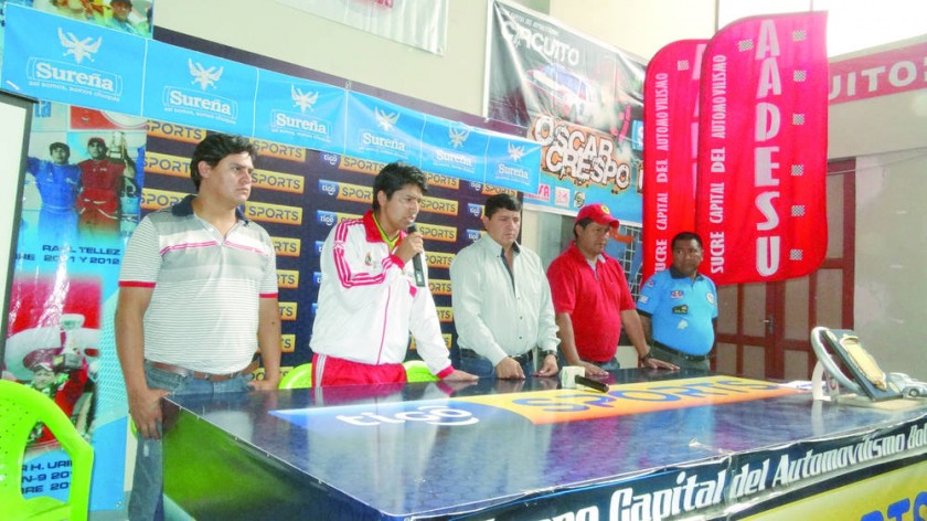 La dirigencia del automovilismo local y representantes de Villa Serrano presentaron ayer la competencia.