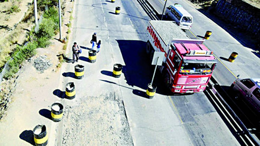 Gobierno asume en obra vial de La Paz