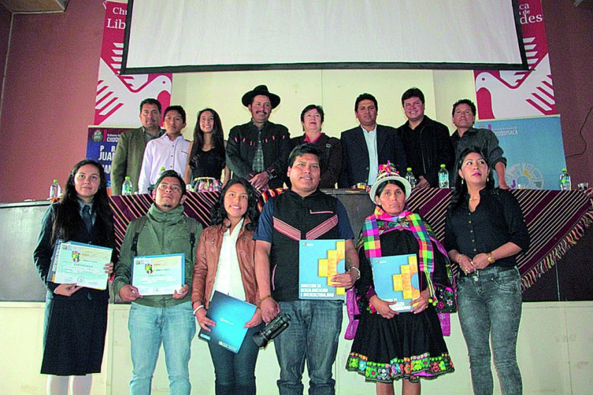LAUROS. Las mejores obras recibieron un certificado y el premio en efectivo.