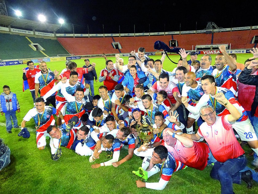 El cruceño Royal Pari se convirtió en el quinto equipo en la Liga luego de ganar la Copa Simón Bolívar.