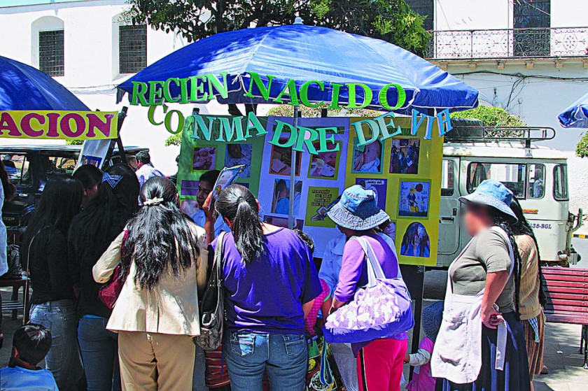 INFORMACIÓN. Conocer cómo evitar la transmisión del virus es importante, por ello las campañas se concentran en las...