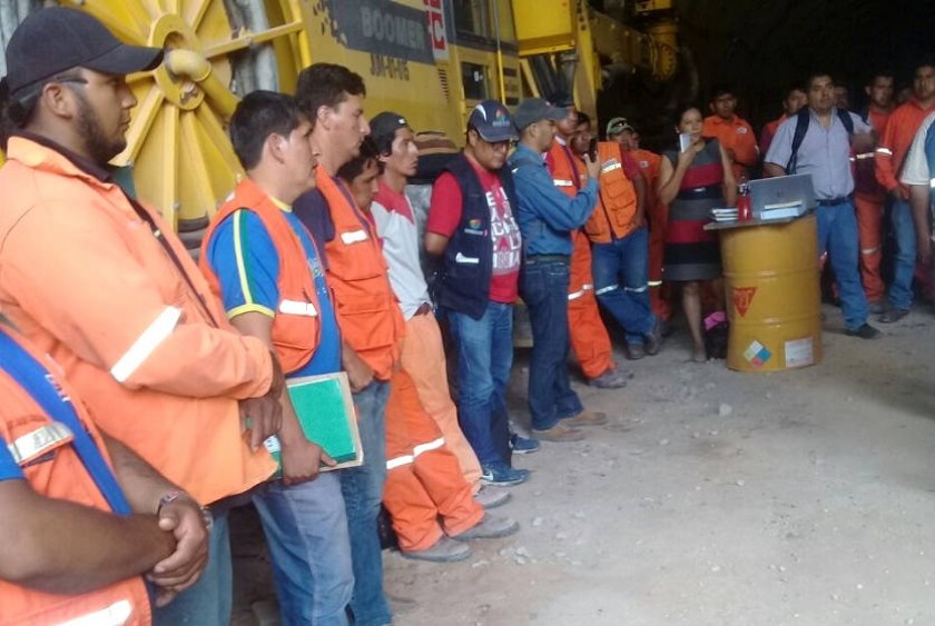Cartellone disponía de un total de 250 personas para los trabajos en el túnel de Incahuasi. Foto: GENTILEZA