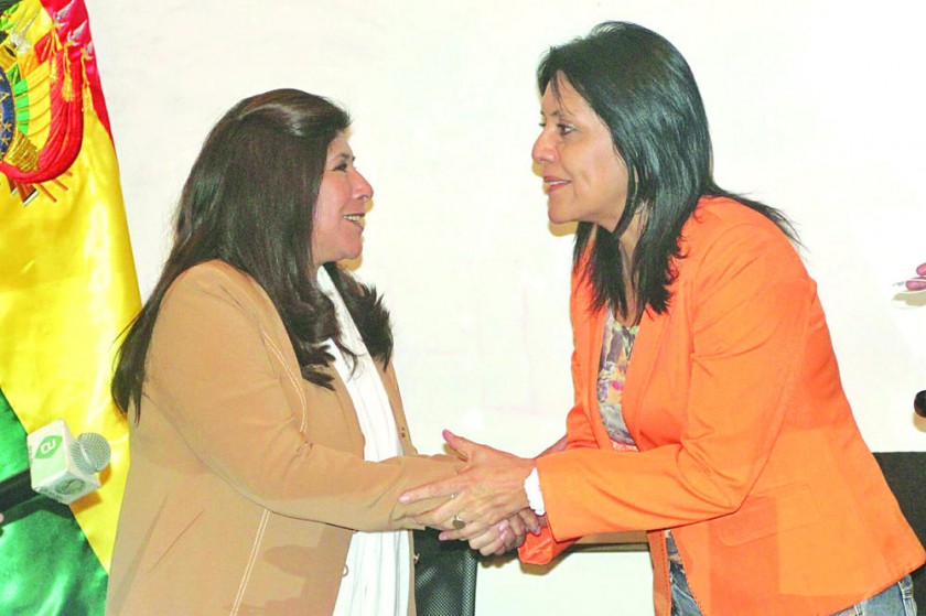 JURA. Pimentel al asumir el nuevo cargo.