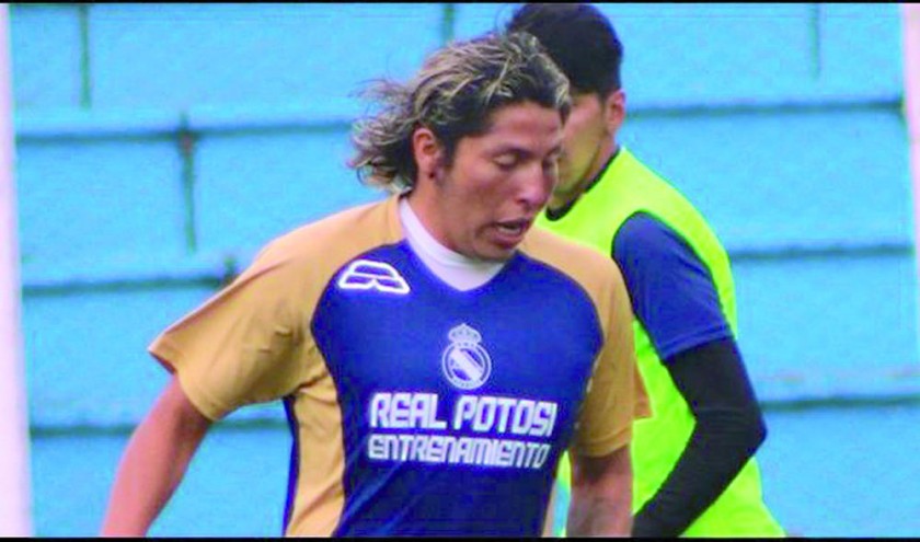 Fernando Adrián es el goleador lila.