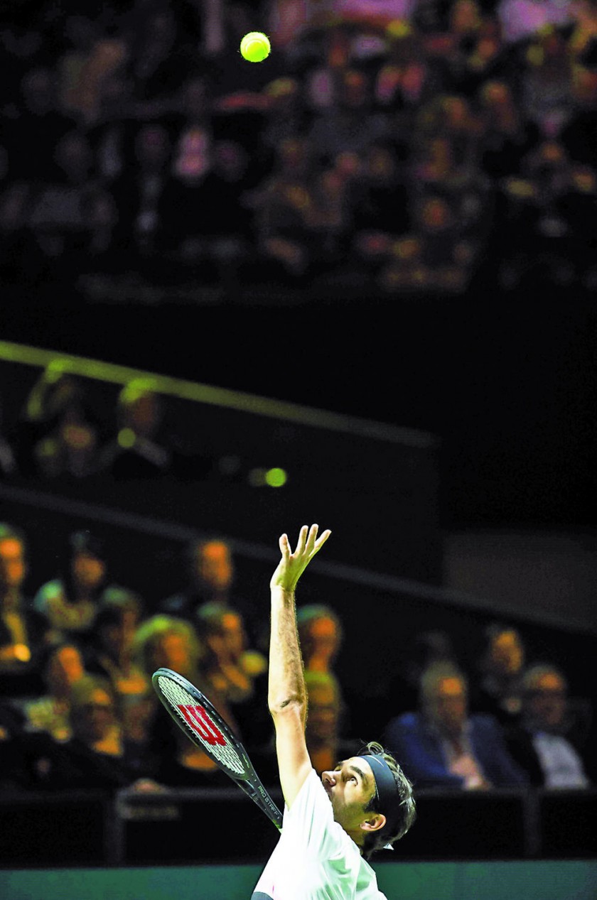 El tenista suizo accedió a las semifinales del Abierto de Rotterdam, con lo que volverá a figurar en la cima mundial.
