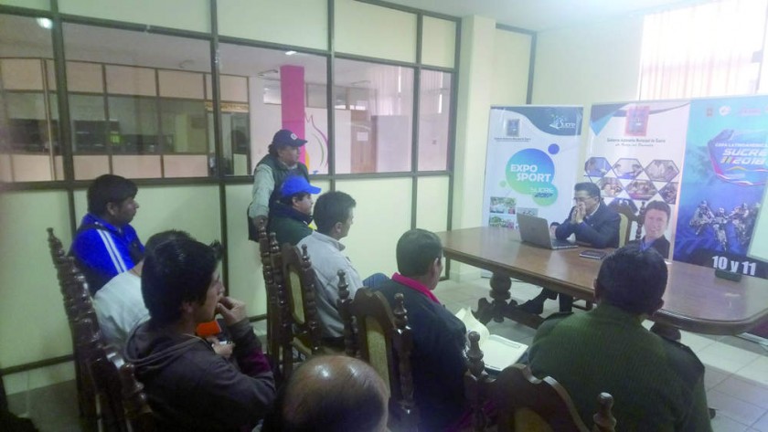 El comité organizador retomó ayer las reuniones preparatorias de cara al Circuito Oscar Crespo, en la Jefatura Municipal