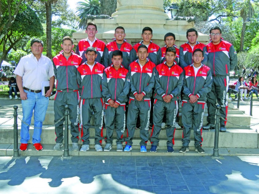 La selección chuquisaqueña fue presentada ayer, en el lanzamiento del Campeonato Nacional de Fútbol de Salón Sub 20.