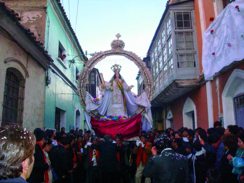 Procesión de la Virgen de la Merced en Potosí.