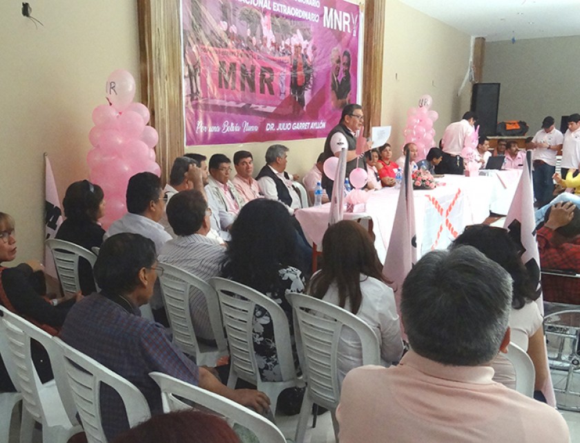 SUCRE. Delegados del MNR de todo el país participaron de un encuentro nacional.