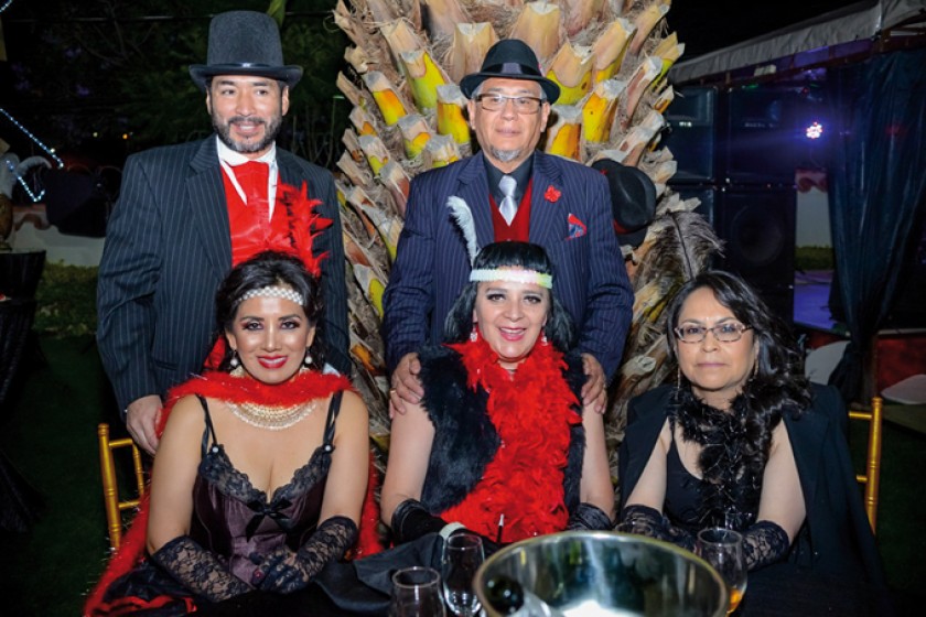 Paul y Sonia Tolavi, Rene  y Nair Canseco y Judith Acosta