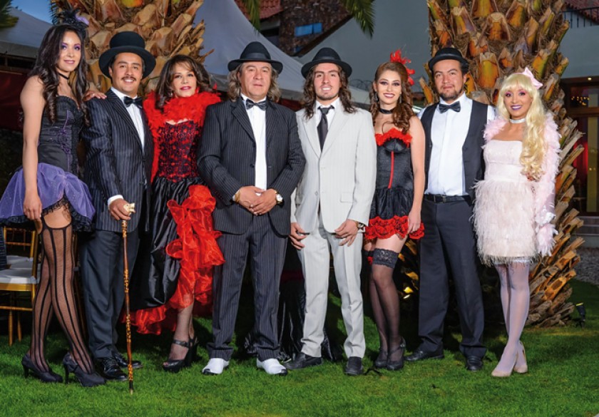 Marcela Barrientos; Rodrigo, Edmy, Orlando y Sebastián Careaga; Valentina Zamora; Orlando y Daniela Careaga