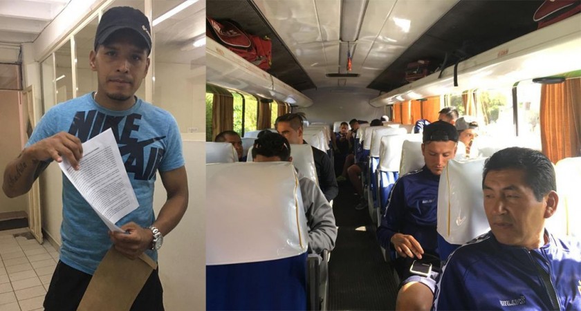 Los jugadores de Universitario viajan rumbo a Santa Cruz para jugar frente a Sport Boys. FOTOS: EDDY VEIZAGA