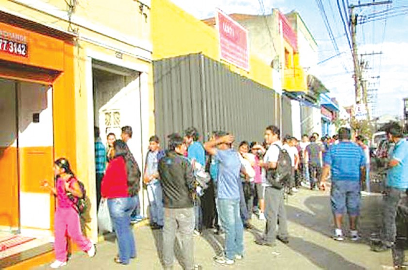 BRASIL. Bolivianos residentes en el país vecino temen cambios en la política migratoria con la asunción de Jair Bolsonar