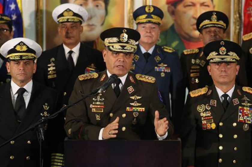 El ministro de Defensa de Venezuela, Vladimir Padrino López, denunció un golpe de Estado Caracas. FOTO: EFE