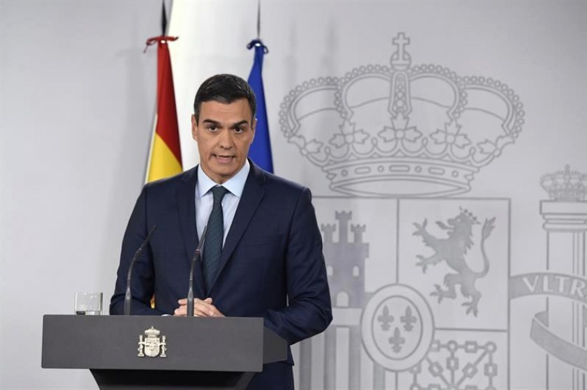 El presidente del Gobierno, Pedro Sánchez, durante la rueda de prensa ofrecida en el Palacio de la Moncloa. EFE