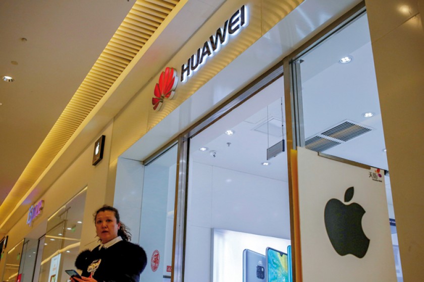 China reclamó a Estados Unidos que "acabe con su injustificada represión a empresas chinas, incluida Huawei".