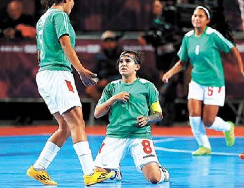 La boliviana María Cristina Gálvez, conocida como la Peque, jugará en un club español. FOTO: Internet