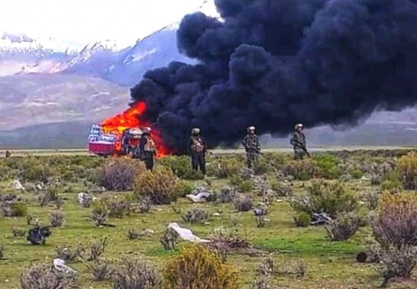 Los enfrentamientos en Pisiga entre militares y contrabandistas dejan una persona muerta. FOTO:Captura de video