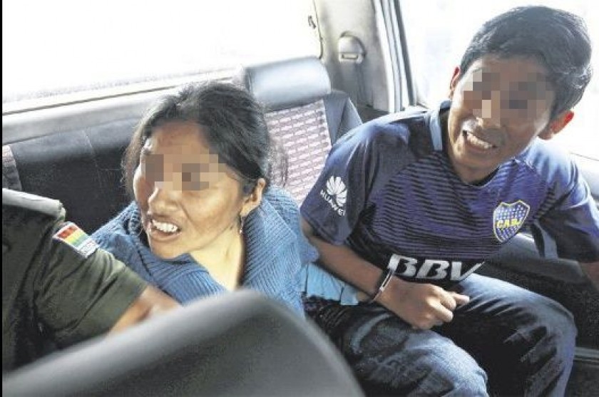Los padres que golpearon brutalmente a su hija de tres años fueron llevados a Palmasola. FOTO: El Deber
