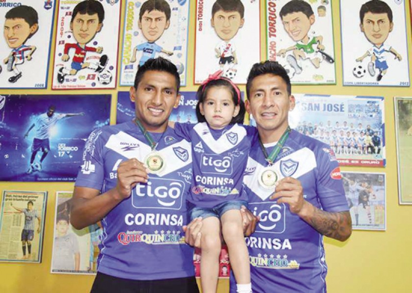 Los hermanos Torrico están enfocados en el partido de Copa.