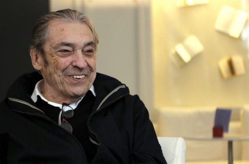 El cantautor argentino Alberto Cortez durante una entrevista con Efe, en Madrid (España). FOTO: EFE
