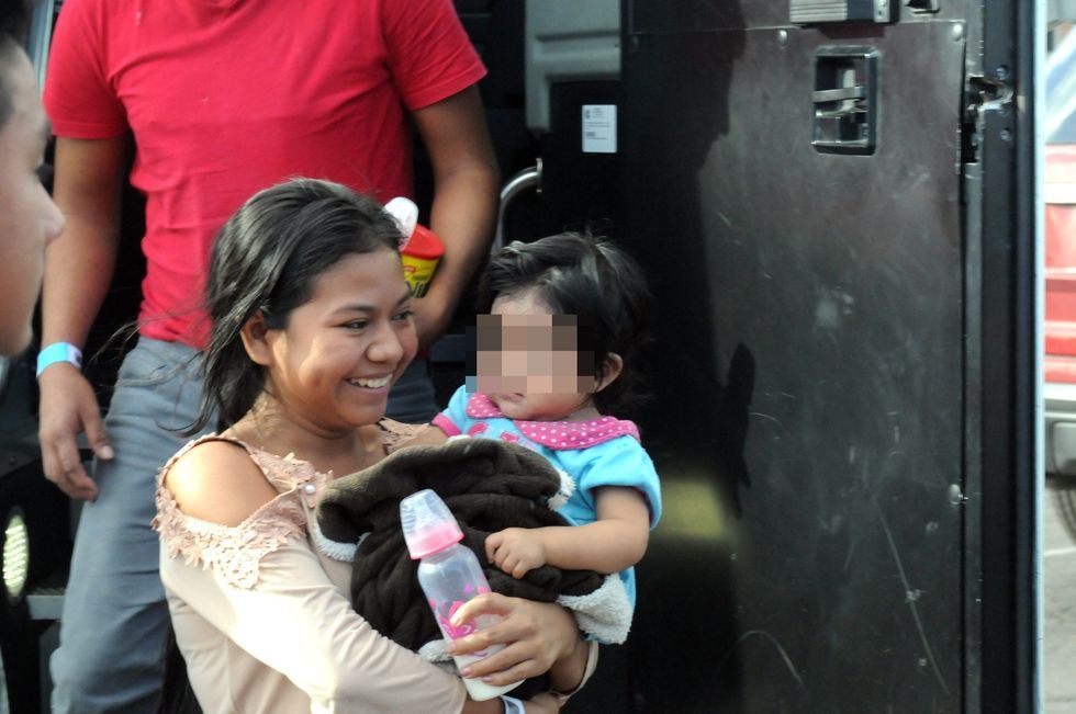 PHOENIX. Niños de todas llegaron esta semana a suelo norteamericano, donde esperan hacer realidad sus sueños. 