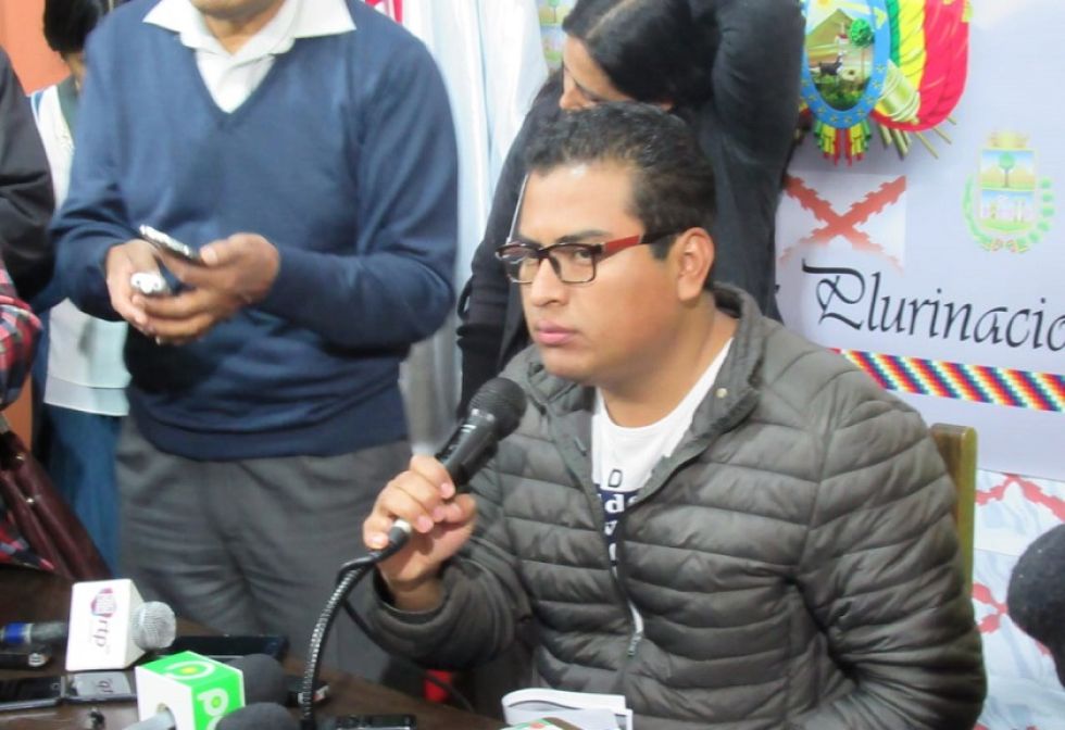 El presidente de la Brigada Parlamentaria, Elmar Callejas, ofreció esta mañana una conferencia.