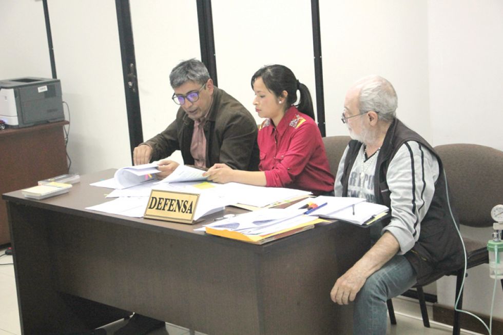 RECLAMO. La audiencia del exprefecto Luis Alberto Valle se realizó en un tribunal de Sucre.