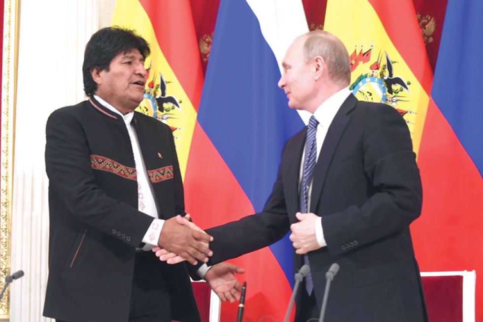 Encuentro. Los presidentes de Rusia, Vladimir Putin, y de Bolivia, Evo Morales, se reunieron ayer en el Kremlin.