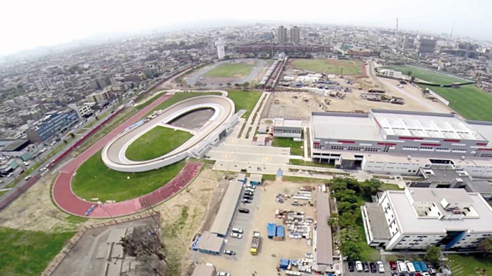 Una imagen aérea de la Villa Deportiva Nacional de Lima, uno de los escenarios más costosos para los Juegos.
