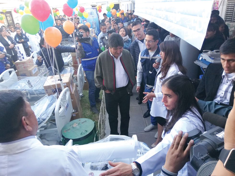 EQUIPOS. La inversión de los insumos y equipamiento entregado supera los Bs 10 millones.