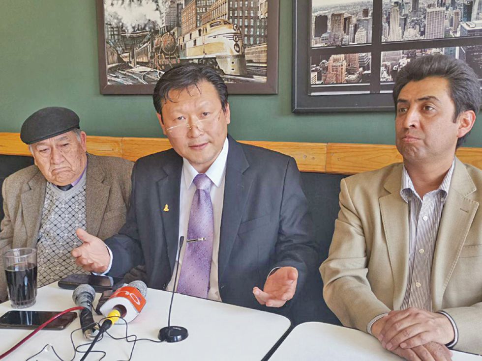 PRESENTACIÓN. El candidato no oficial del Partido Demócrata Cristiano Chi Hyun Chung.
