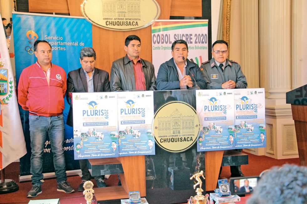 Ayer se realizó la presentación de la fase departamental de los X Juegos Deportivos Estudiantiles Plurinacionales del nivel secundario.