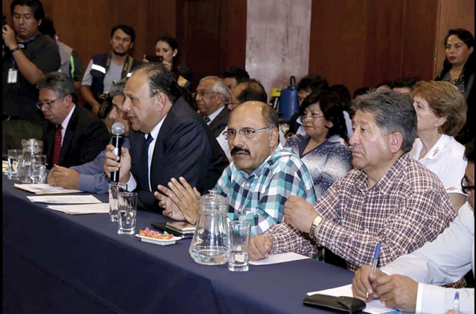 PARO. Los médicos del país exigen la institucionalización de los cargos públicos en salud.