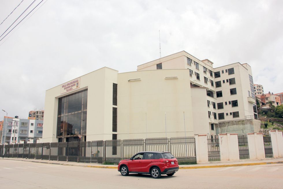 La Villa Bolivariana y el coliseo de San José hasta el momento continúan en las mismas condiciones.