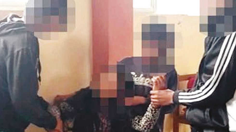 HUACARETA. Los estudiantes de un internado sufren convulsiones desde la semana pasada..