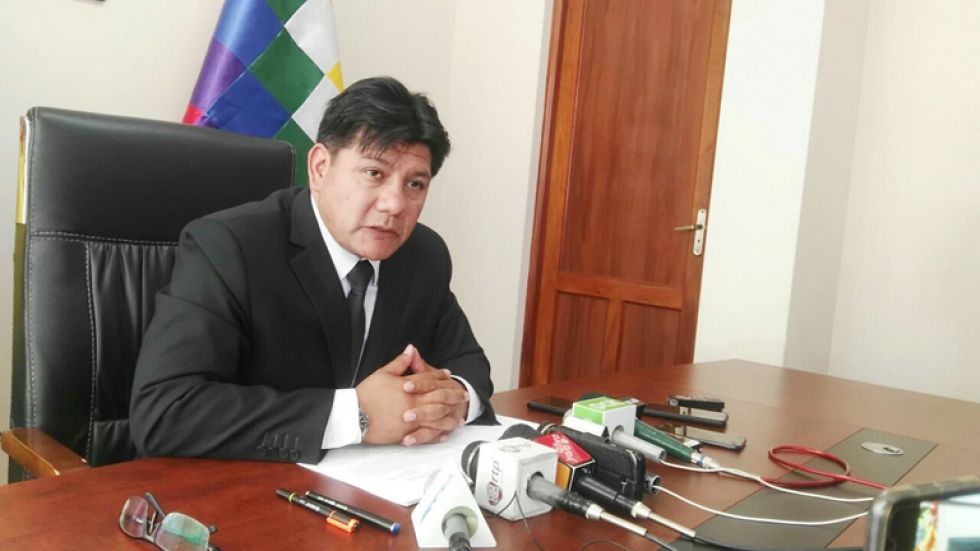 INFORME. El director nacional de Lucha Contra la Corrupción del Ministerio de Justicia, César Romano, en conferencia de prensa ayer, viernes.