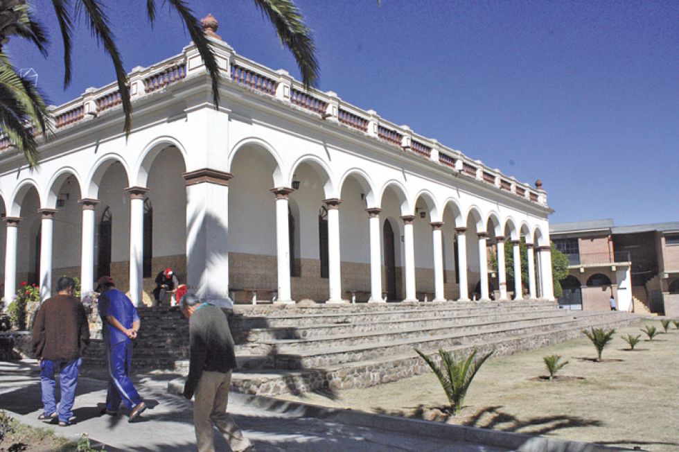 INSTITUTO. El centro de salud se beneficia de los descuentos a los legisladores por inasistencia. 