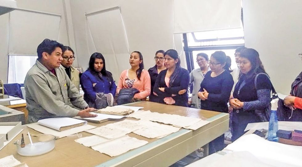 PÚBLICO. El viernes se realizaron visitas guiadas en el Abnb por su aniversario 136.