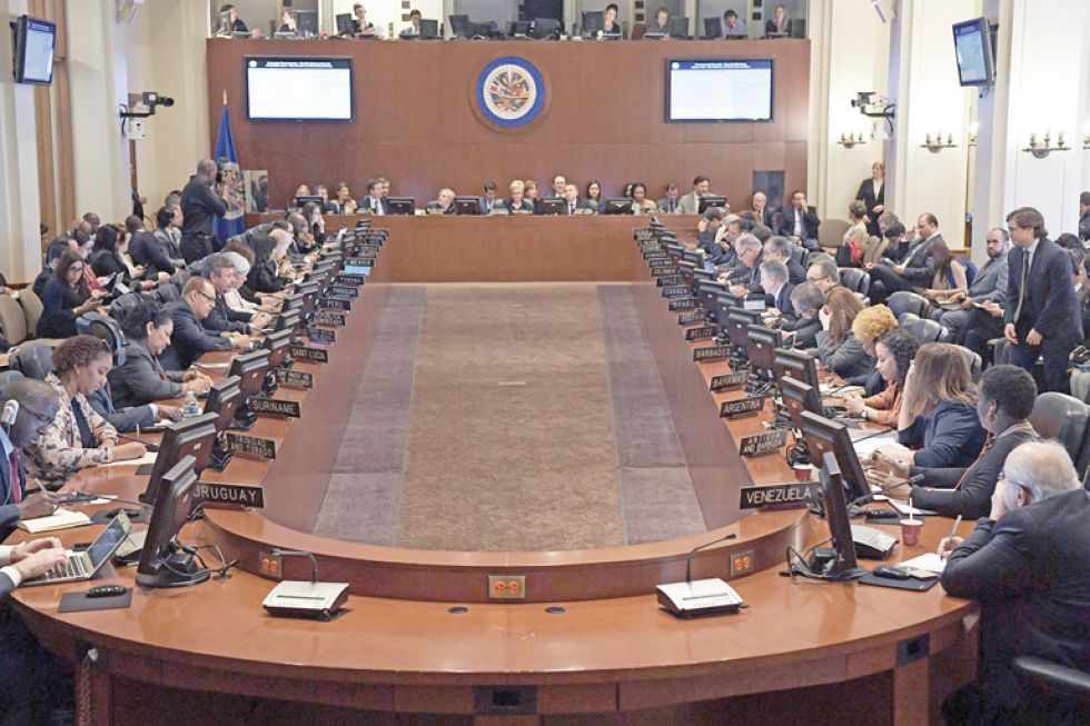 DIPLOMACIA. La sesión extraordinaria de la Comisión Permanente de la OEA, ayer en Washington.