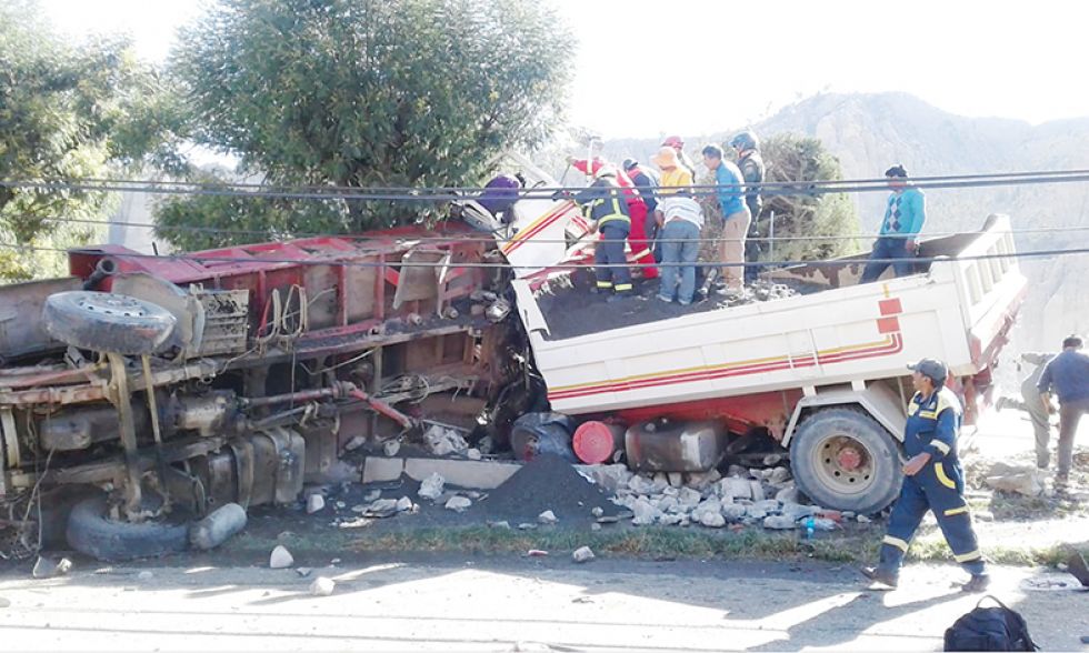 ATENCIÓN. La gran mayoría de los accidente de tránsito se debe a fallas humanas como el exceso de velocidad e impericia de los conductores.