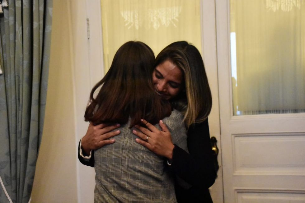 Otro abrazo en Palacio Quemado.