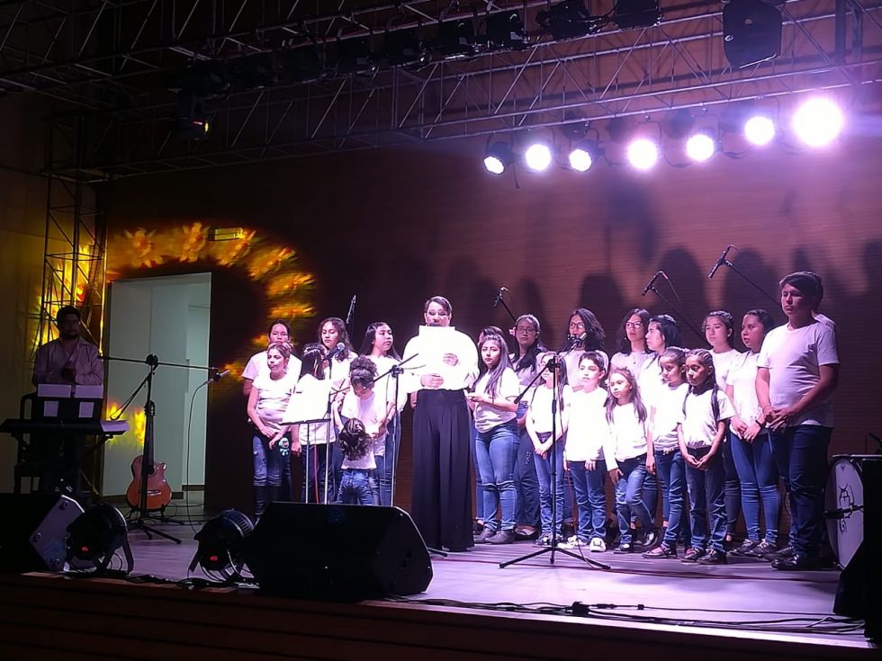 Integrantes de la Academia Coral Dolce Canto.