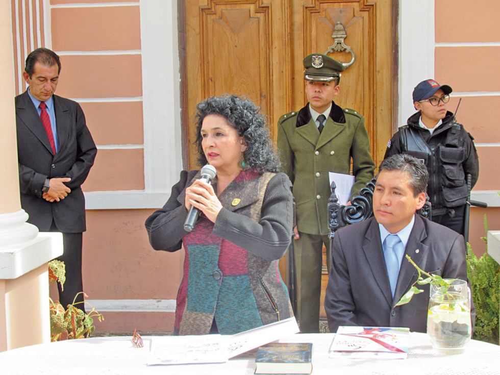 RRANQUE. La alcaldesa Rosario López inauguró ayer la gestión municipal 2020 con una celebración eucarística en el palacete de El Guereo.