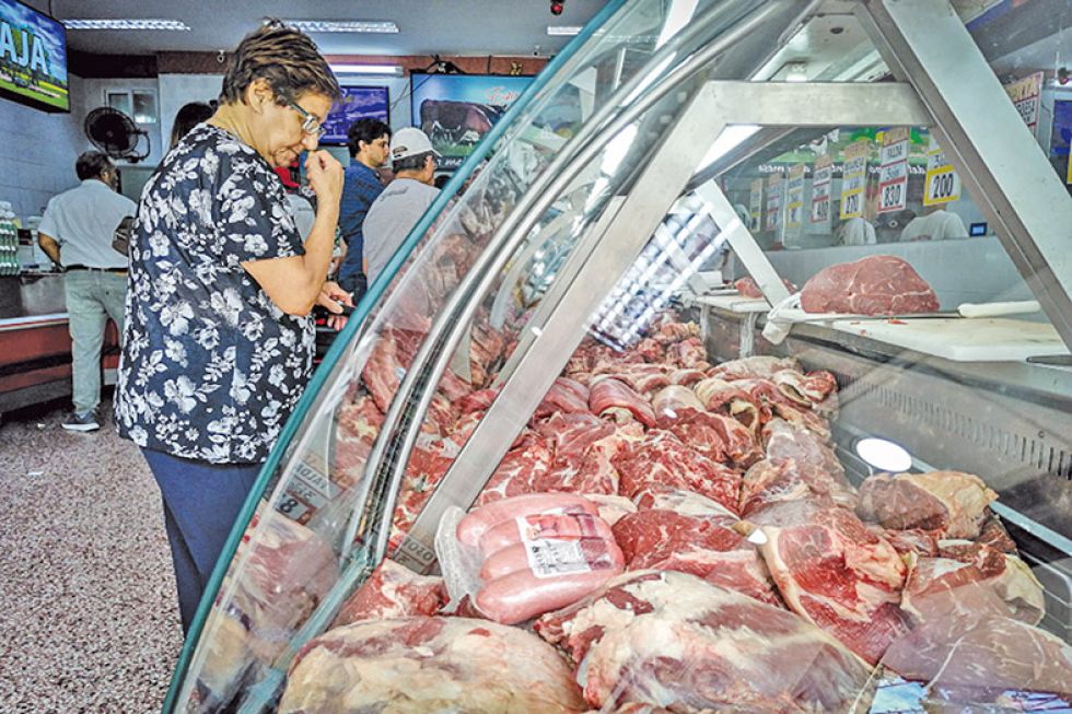 CRISIS. El consumo de carne vacuna en Argentina, uno de los países con mayor tradición "carnívora", ha caído al nivel más bajo en una década.