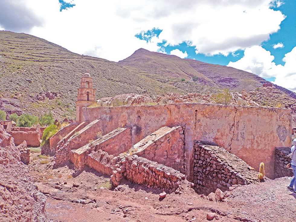Templo San Salvador de Salinas de Yocalla