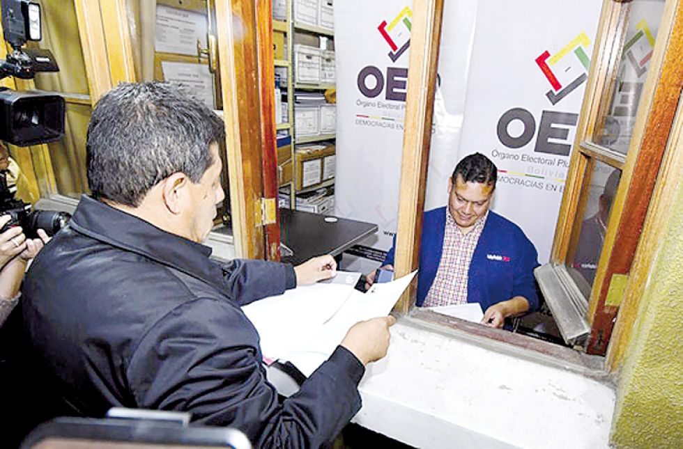 POLÍTICA. El último paso que se cumplió fue el registro de alianzas electorales, el 24 de enero.