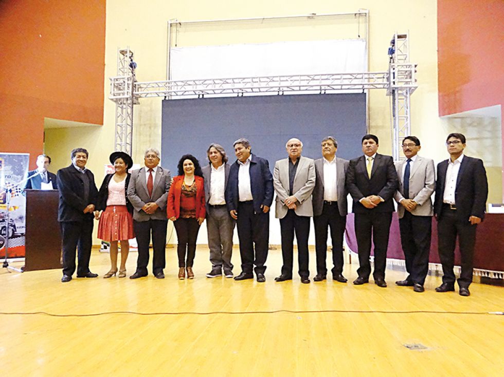 Anoche se realizó el acto de posesión del Comité Organizador en el auditorio de la Villa Bolivariana.